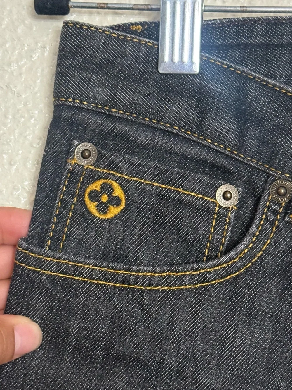 Louis Vuitton vintage circa 2008 low rise 5 pocket jeans embroidered size 36IT